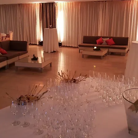 ホテル Hotel Pula プーラ