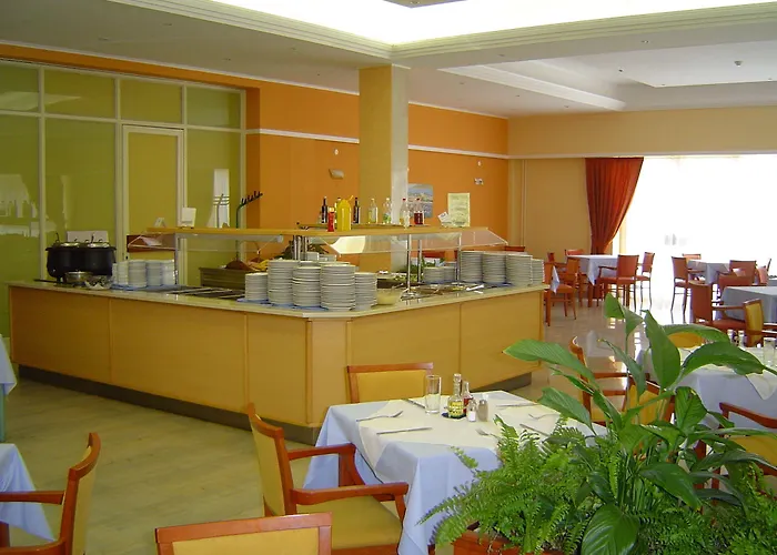 Hotel Pula 3* 풀라