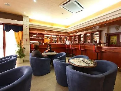 Hotel Pula מלון